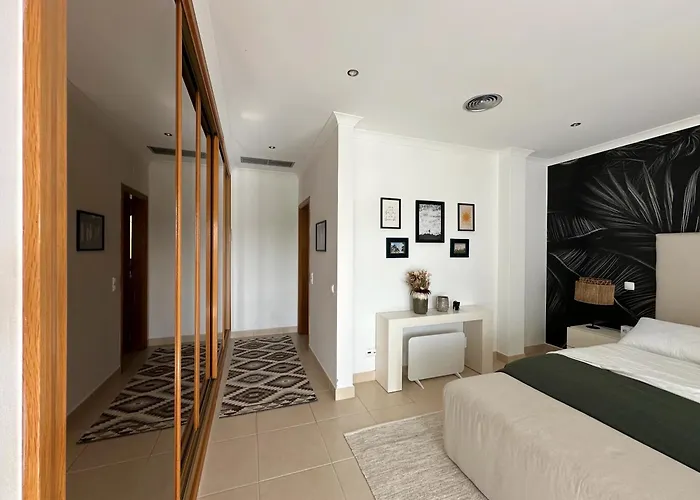 Burgau Sea View, Beach&pool Villa *